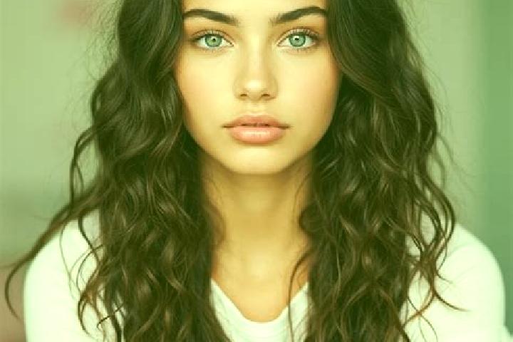 Avery, 34, a auburn hazel-eyed mediterranean companion based in Atmanai. Offering Overnight, Fetish, Erotic Massage, Massage. Available for incall and outcal...