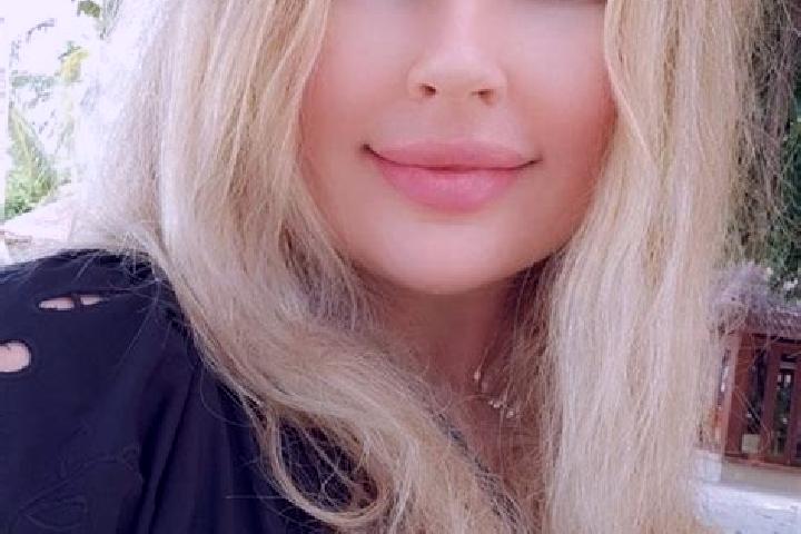 Avery, 34, a blonde amber-eyed caribbean companion based in Arkhangel skoye. Offering BDSM, Domination, Tantra, GFE. Available for incall and outcall, day an...