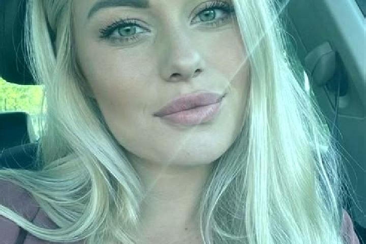 Avery, 34, a blonde hazel-eyed european companion based in Abbadia San Salvatore. Offering OWO, Massage, Prostate Massage. Available for incall and outcall, ...