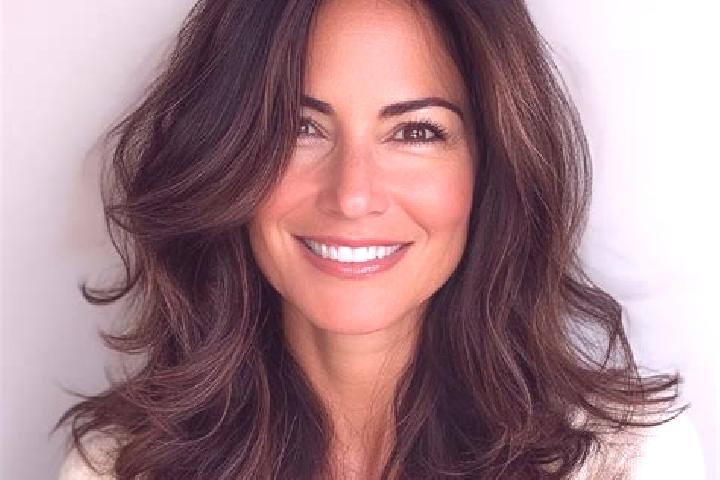 Avery, 34, a brunette dark-eyed middle eastern companion based in Glen Cairn. Offering A-Level, 69, Girlfriend Experience, Erotic Massage. Available for inca...