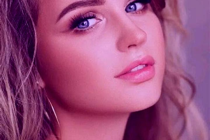 Avery, 34, a dark blonde blue-eyed caucasian companion based in Htu Gyi. Offering Massage, 69, Striptease. Available for incall and outcall, day and evening ...
