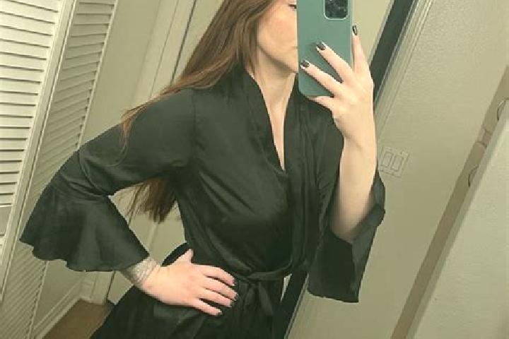Avery, 34, a red brown-eyed caribbean companion based in Tanque de los Angeles. Offering Tantra, BDSM, CIM, Roleplay. Available for incall and outcall, overn...