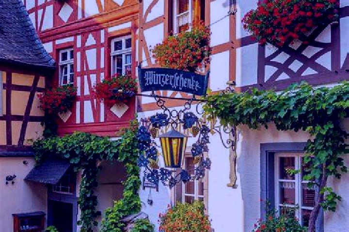 Avery, 34 — Escort in Wulsbuettel, Germany