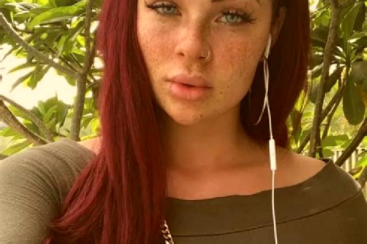 Avery, 35, a red green-eyed european companion based in Terranova dei Passerini. Offering Fetish, Domination, CIM, Party Girl, Duos. Available for incall and...