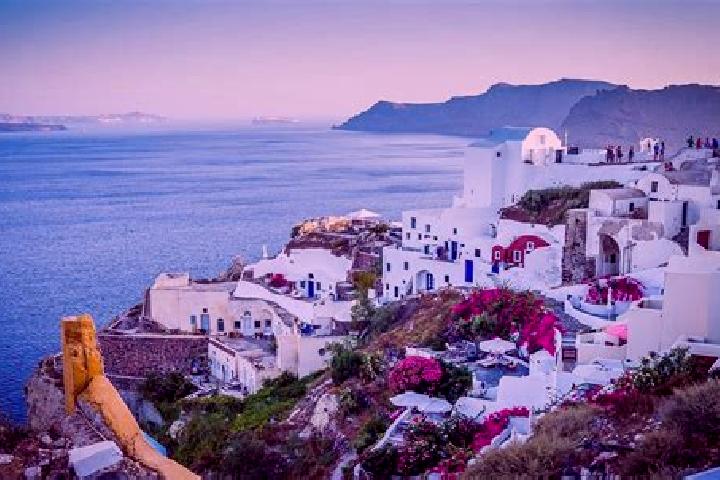 Avery, 35 — Escort in Diava, Greece
