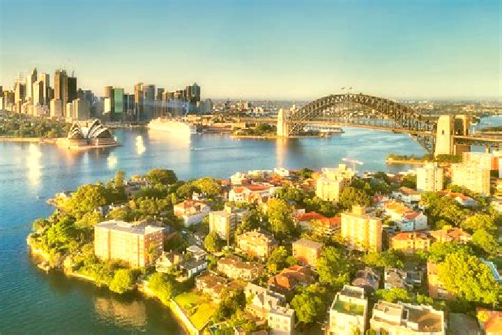 Avery, 35 — Escort in Kirribilli, Australia