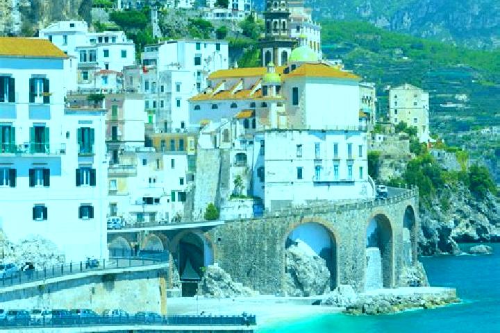 Avery, 35 — Escort in Pianfei, Italy
