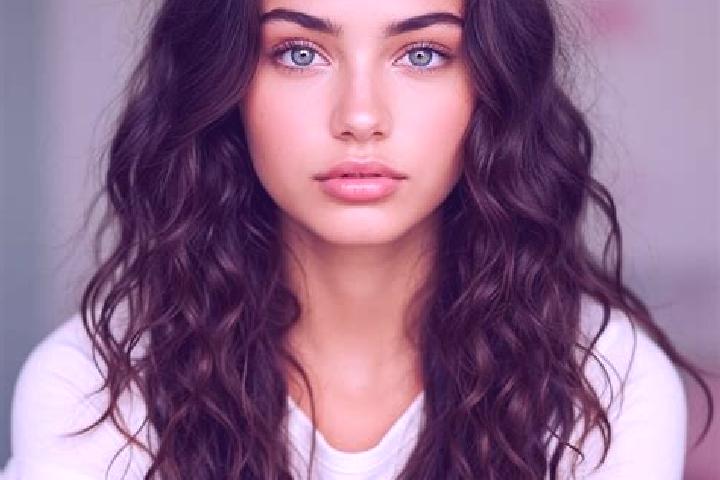 Avery, 36, a auburn amber-eyed mediterranean companion based in Atli. Offering Dinner Date, Duos, GFE. Available for incall and outcall, overnight bookings a...