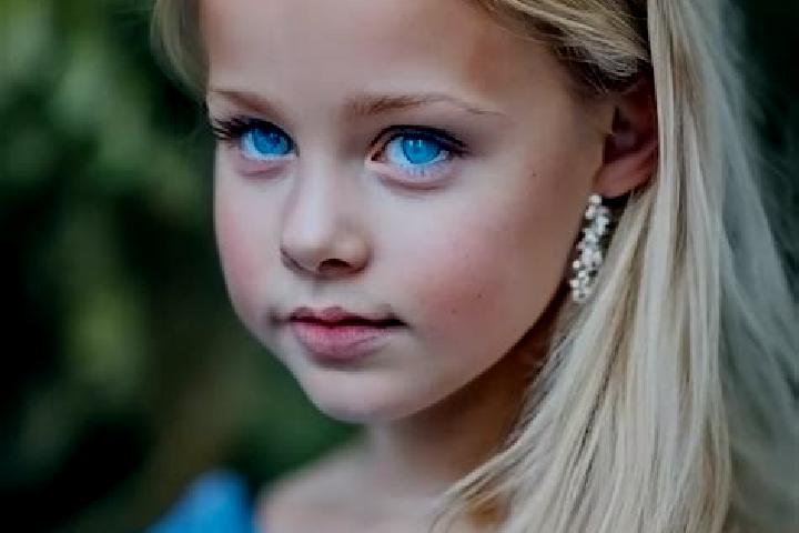 Avery, 36, a blonde blue-eyed mixed companion based in Vila Nova De Cacela. Offering Tantra, 69, Striptease, Duos. Available for incall and outcall, day and ...