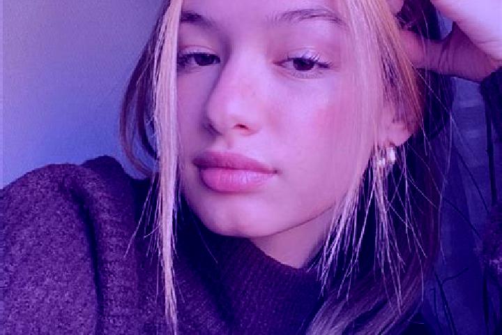 Avery, 36, a blonde brown-eyed middle eastern companion based in Chivela. Offering OWO, Fetish, Deep French Kissing. Available for incall and outcall, day an...