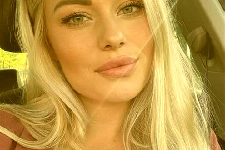 Avery, 36, a blonde hazel-eyed indian companion based in Ihnasiyah. Offering Travel Companion, Deep French Kissing, Erotic Massage, Striptease. Available for...