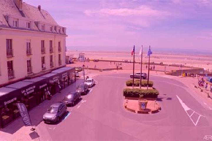 Avery, 36 — Escort in Cayeux-sur-Mer, France