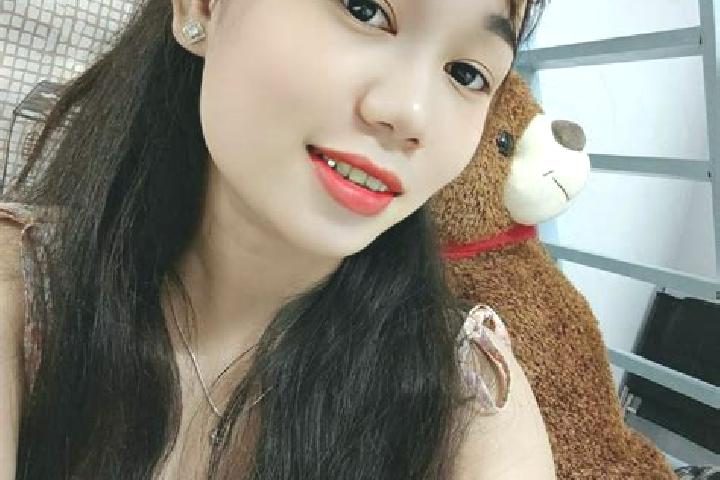 Avery, 36 — Escort in GJong Thanh, Vietnam