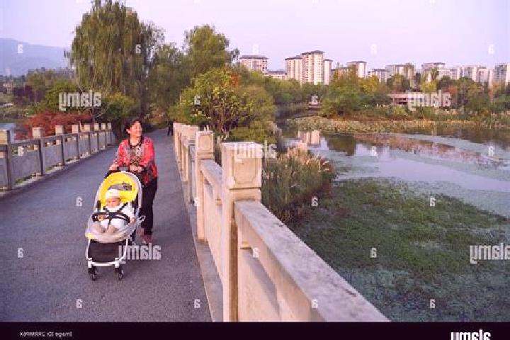 Avery, 36 — Escort in Liangping, China