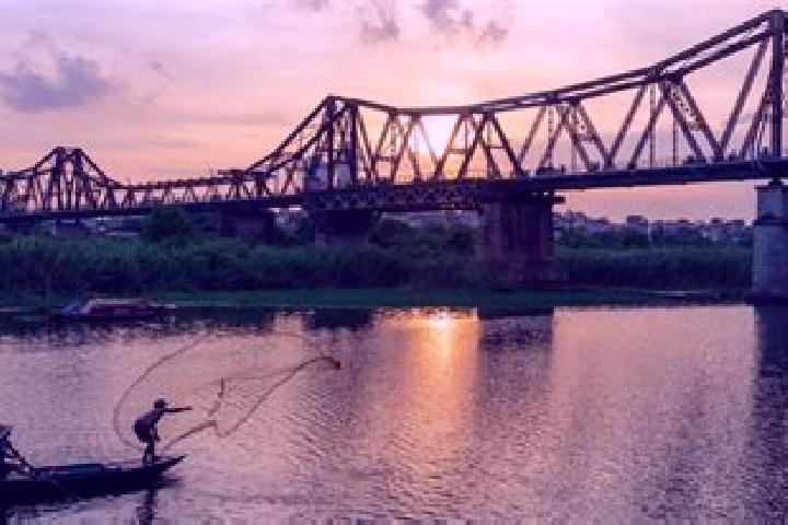 Avery, 36 — Escort in Long Bien, Vietnam
