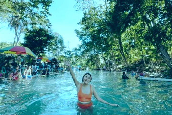 Avery, 36 — Escort in Lonoy, Philippines