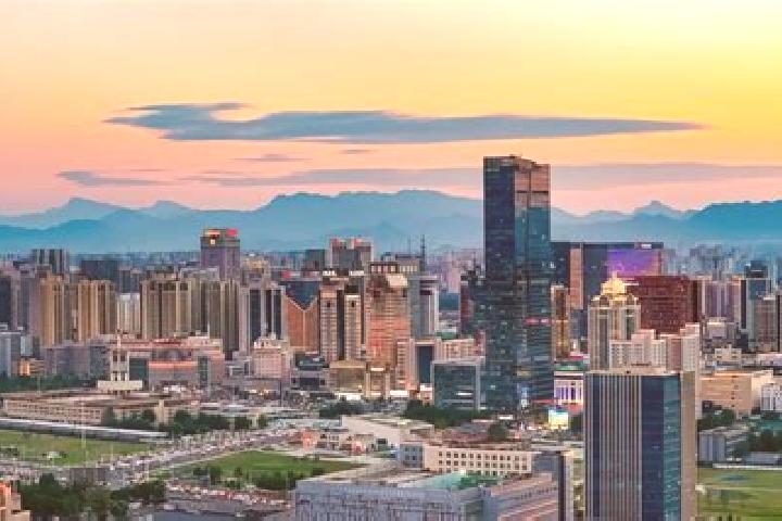 Avery, 36 — Escort in Xinji, China
