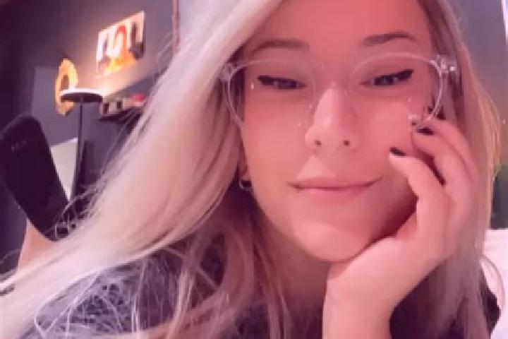 Avery, 37, a blonde grey-eyed ebony companion based in Romescamps. Offering BDSM, Dinner Date, Striptease, Erotic Massage. Available for incall and outcall, ...
