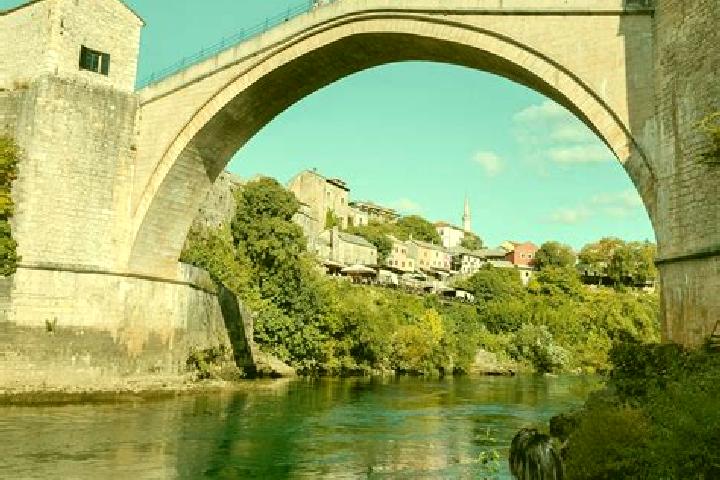 Avery, 37 — Escort in Dobratici, Bosnia and Herzegovina