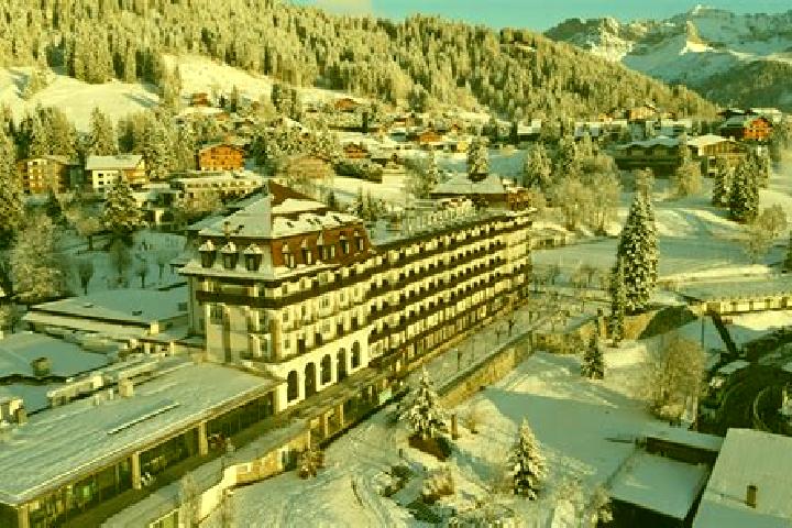Avery, 37 — Escort in Ollon, Switzerland