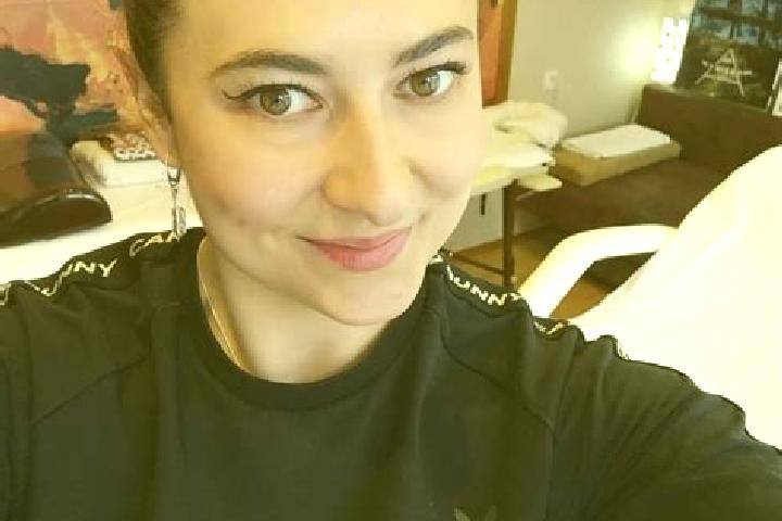 Avery, 38, a black brown-eyed european companion based in Wanasari. Offering Fetish, BDSM, 69. Available for incall and outcall, day and evening dates.