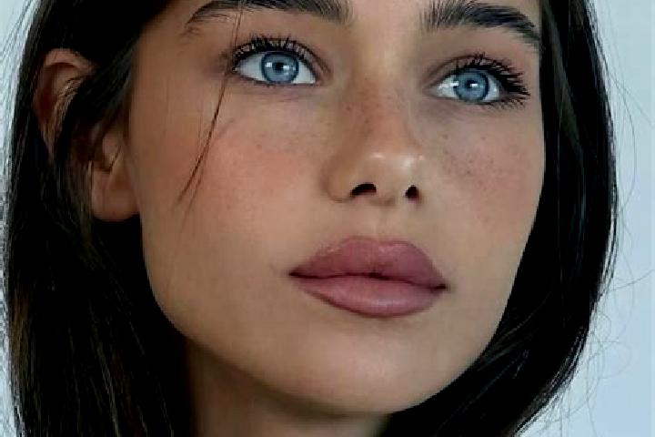 Avery, 38, a brunette brown-eyed indian companion based in Kastel Sucurac. Offering Couples, Fetish, GFE, Deep French Kissing. Available for incall and outca...