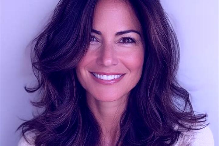 Avery, 38, a brunette brown-eyed middle eastern companion based in Belgern. Offering Erotic Massage, Travel Companion, Tantra. Available for incall and outca...