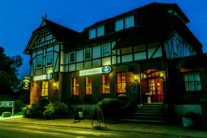 Avery, 38 — Escort in Ebstorf, Germany