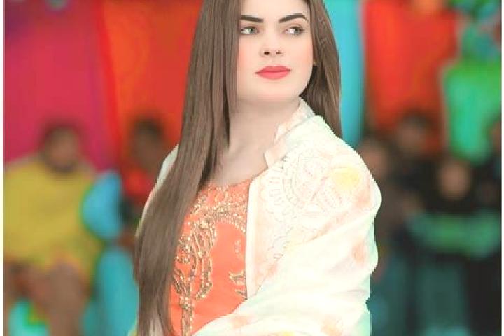 Avery, 38 — Escort in Kamar Mushani, Pakistan