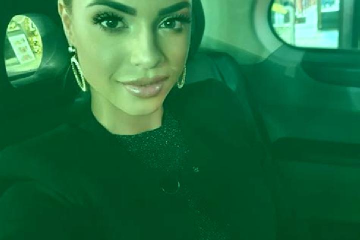 Avery, 39, a black brown-eyed caribbean companion based in Grande. Offering GFE, Party Girl, Duos, BDSM, Dinner Date. Available for incall and outcall, overn...