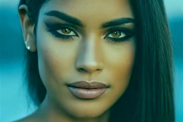 Avery, 39, a black dark-eyed latina companion based in Lancram. Offering Domination, Striptease, CIM, GFE, Duos. Available for incall and outcall, day and ev...