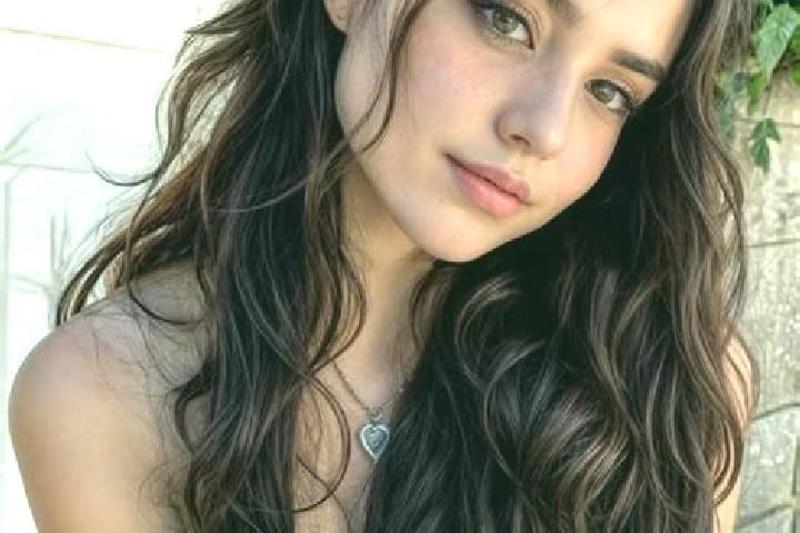 Avery, 39, a brunette hazel-eyed european companion based in Mtunzini. Offering OWO, Dinner Date, Duos. Available for incall and outcall, overnight bookings ...