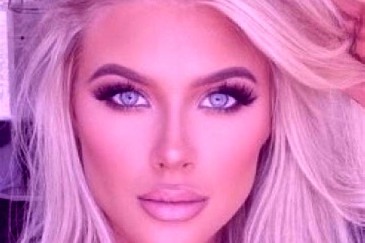 Avery, 39, a platinum blonde amber-eyed indian companion based in Ivatsevichi. Offering GFE, Massage, Striptease, Fetish. Available for incall and outcall, d...