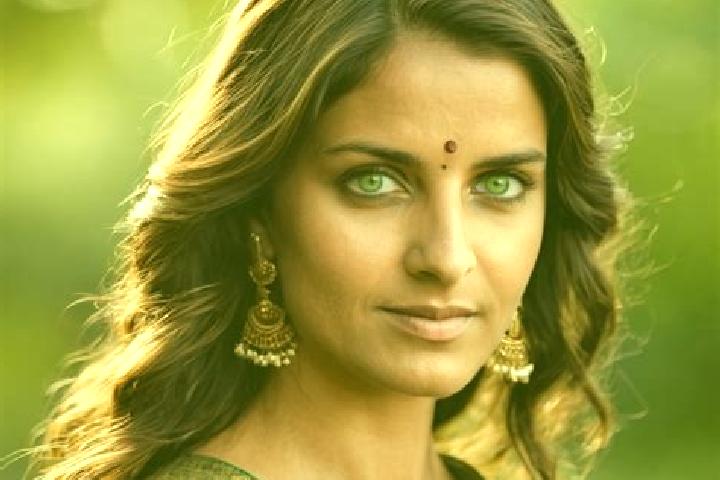 Avery, 39, a red green-eyed indian companion based in Zanzansso. Offering Domination, Tantra, Girlfriend Experience, 69. Available for incall and outcall, da...