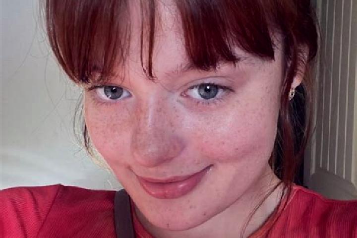 Avery, 39, a red grey-eyed european companion based in Buchmany. Offering Roleplay, Domination, Girlfriend Experience. Available for incall and outcall, day ...