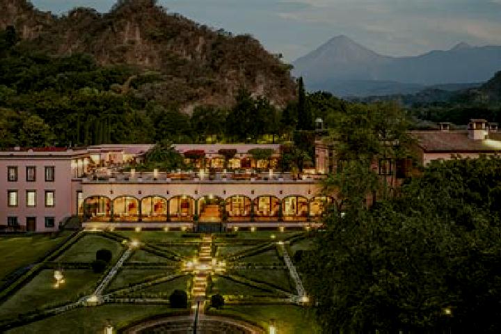 Avery, 39 — Escort in Estancia de San Antonio, Mexico