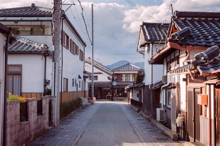 Avery, 39 — Escort in Sasayama, Japan