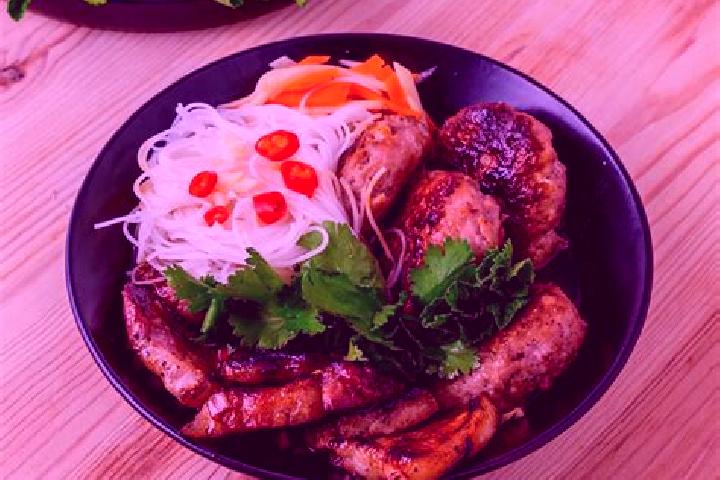 Avery, 39 — Escort in Thi Tran GJinh Ca, Vietnam