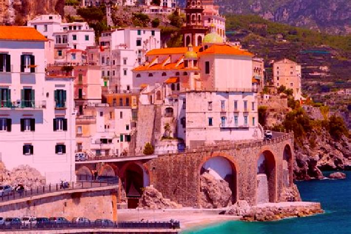 Avery, 39 — Escort in Trovo, Italy