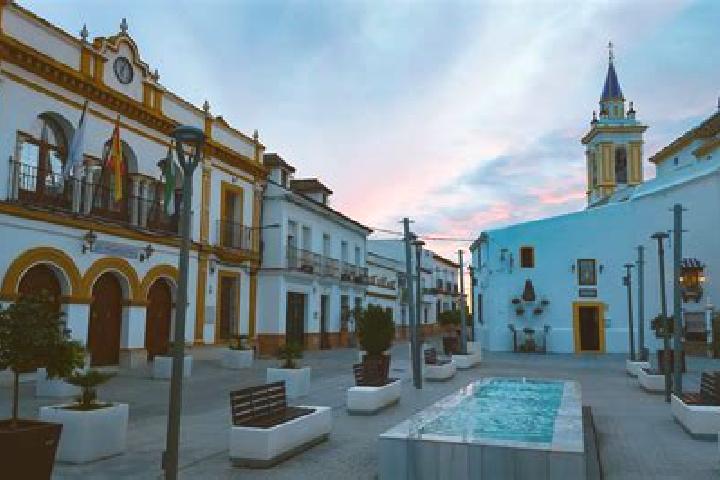 Avery, 39 — Escort in Villanueva del Ariscal, Spain