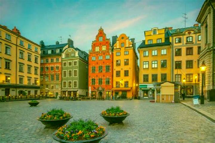Browse escort listings across 27 pages of cities in Sweden. Local companions, services and rates. Page 25 of 27.