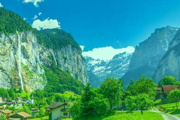 Browse escort listings across 38 pages of cities in Switzerland. Local companions, services and rates. Page 14 of 38.