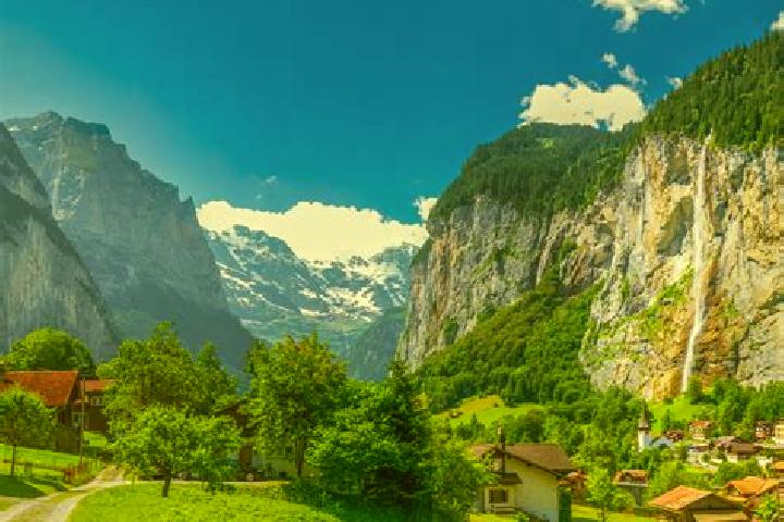 Browse escort listings across 38 pages of cities in Switzerland. Local companions, services and rates. Page 22 of 38.