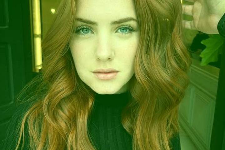 Chloe, 20, a auburn blue-eyed middle eastern companion based in Madonna Pozzo Guacito. Offering Dinner Date, Massage, CIM. Available for incall and outcall, ...