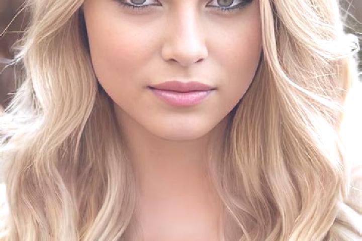 Chloe, 20, a blonde amber-eyed caribbean companion based in Bad Neuenahr-Ahrweiler. Offering Couples, Deep French Kissing, A-Level, Erotic Massage. Available...