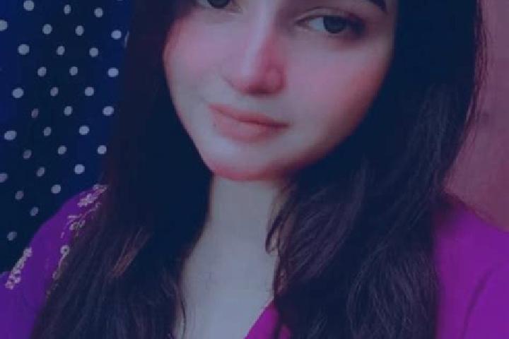 Chloe, 20 — Escort in Al Maymunah, Iraq