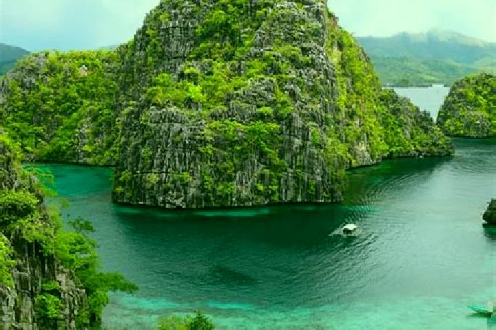 Chloe, 20 — Escort in Isla, Philippines