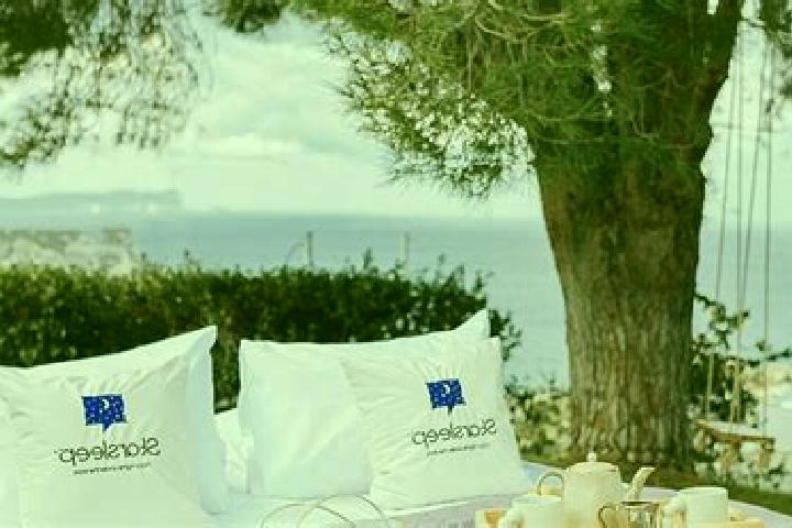 Chloe, 20 — Escort in Kato Kalesia, Greece