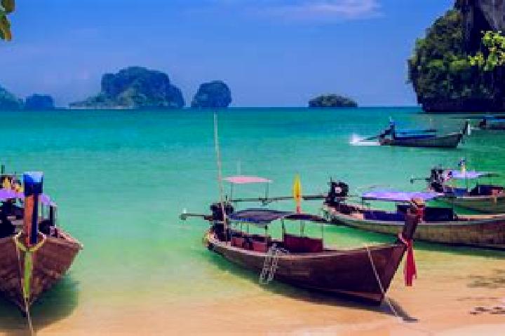 Chloe, 20 — Escort in Mae Ai, Thailand