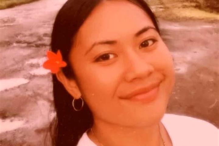 Chloe, 20 — Escort in Tofol, Micronesia